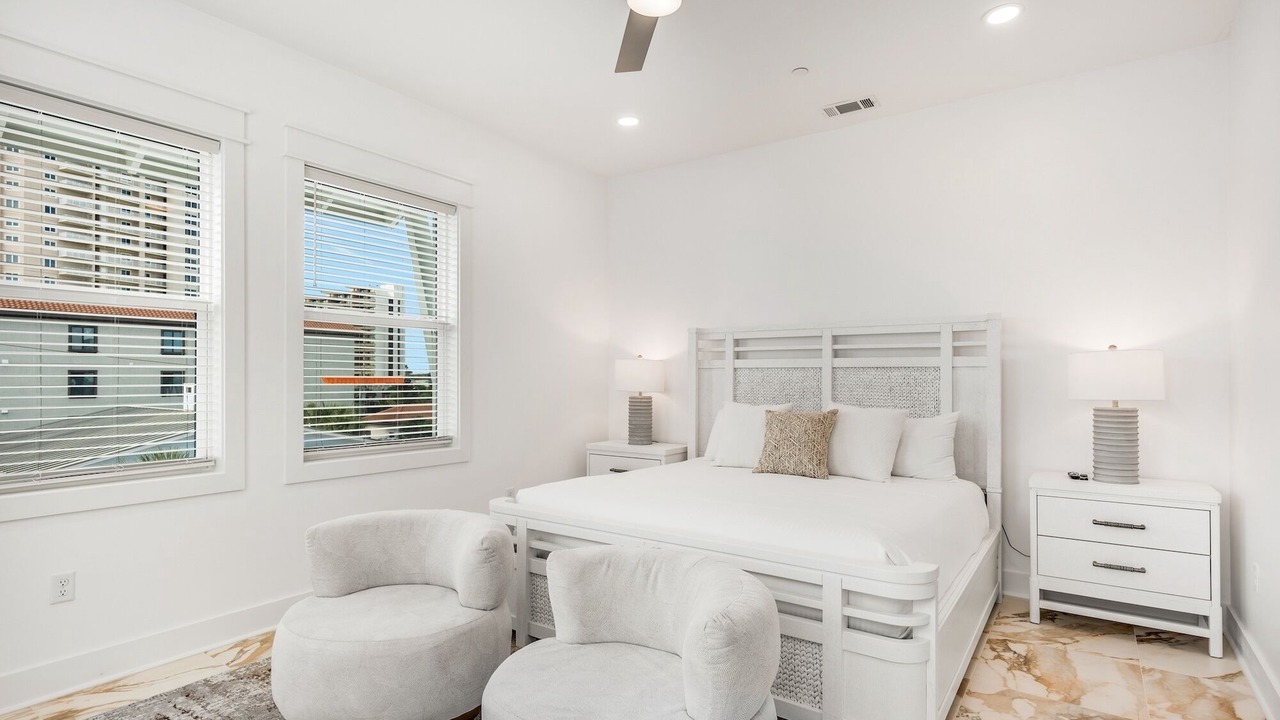 Photo of Bedroom in Miramar Beach
