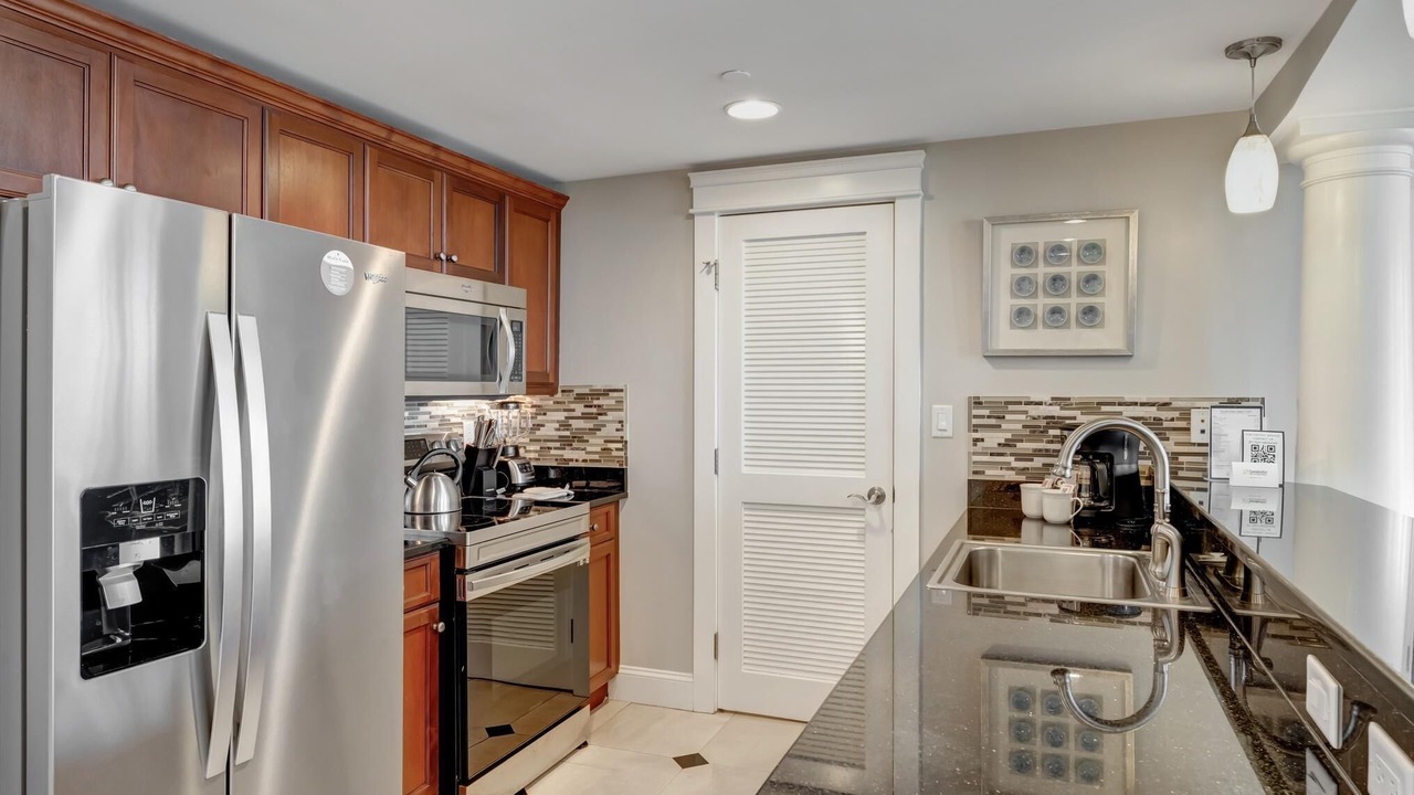 Photo of Kitchen in Baytowne Wharf
