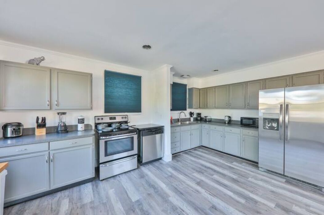Photo of Kitchen in Royal Poinciana