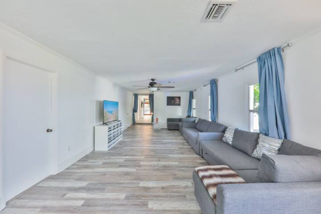 Photo of Livingroom in Royal Poinciana
