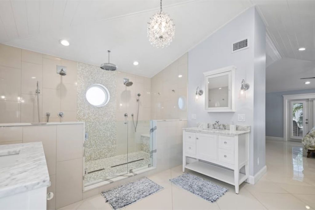 Photo of Bathroom in Palm City