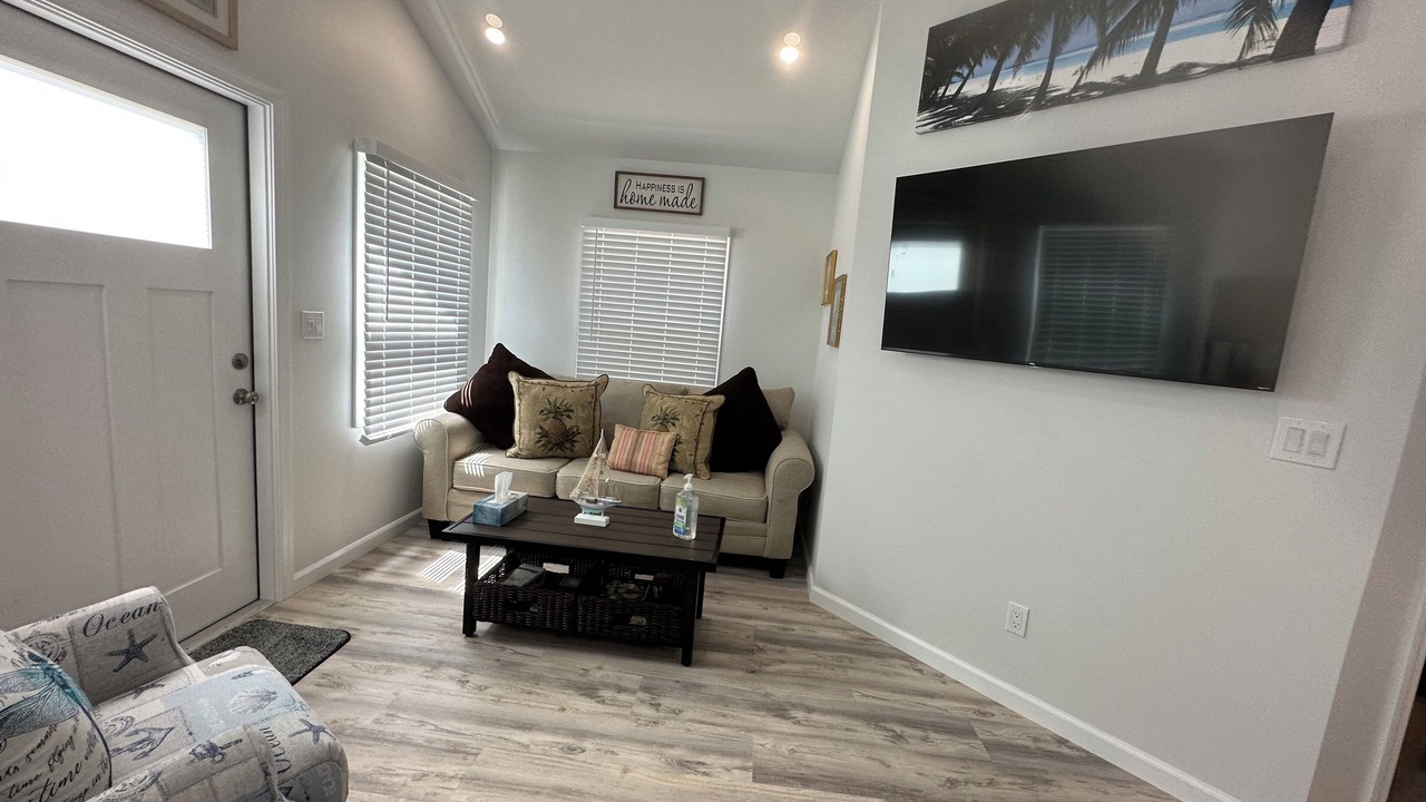 Photo of Livingroom in Mango Groves