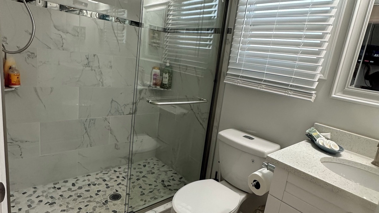 Photo of Bathroom in Mango Groves