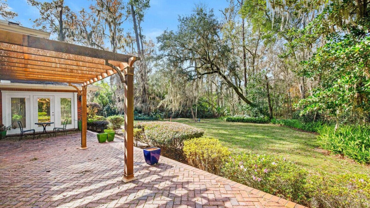 Photo of Outdoor in Gainesville