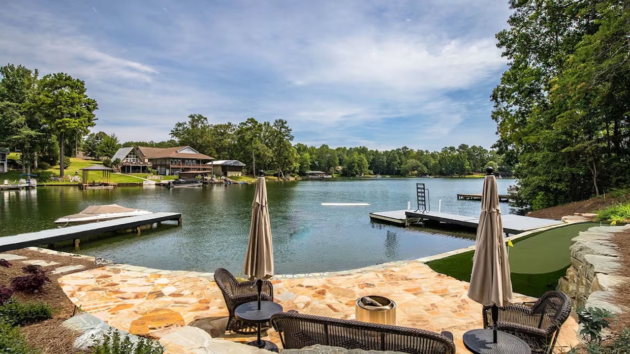 Photo of Outdoor in Eclectic