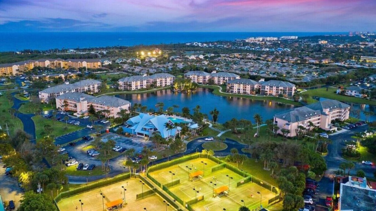 Photo of Outdoor in Jupiter Bay