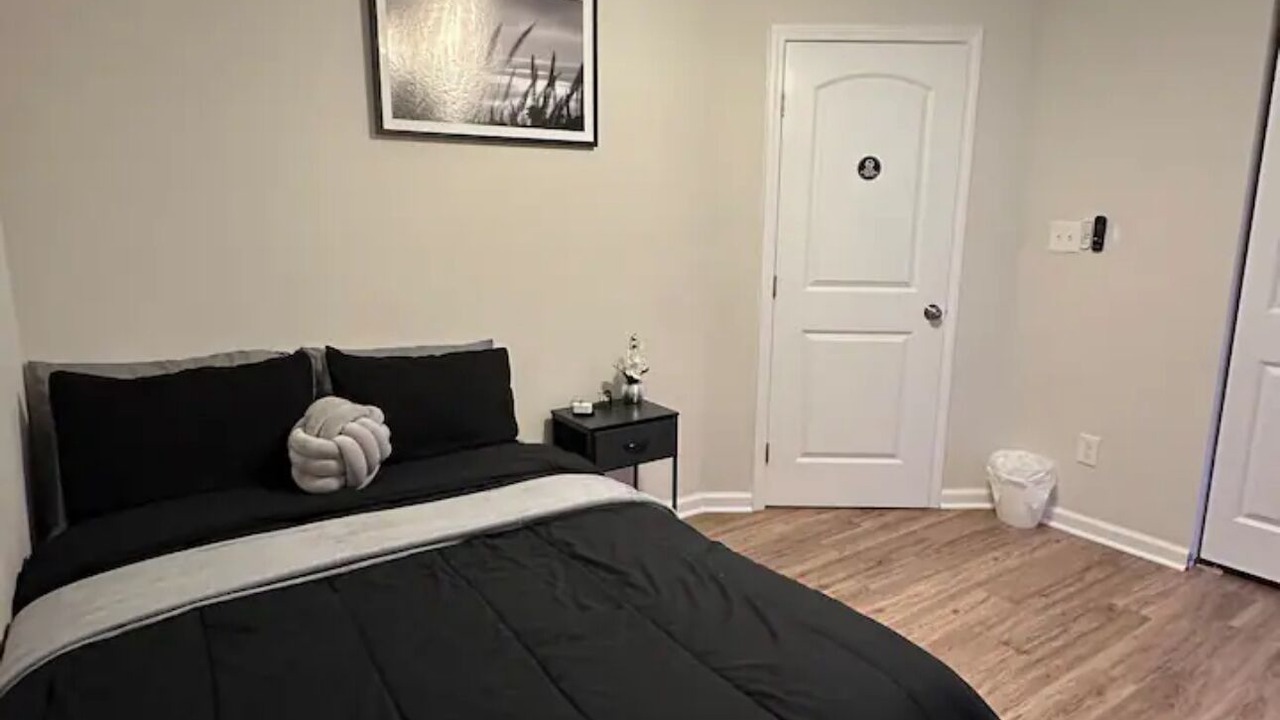 Photo of Bedroom in Tallahassee