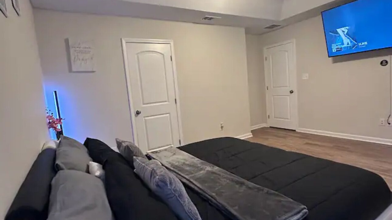Photo of Bedroom in Tallahassee