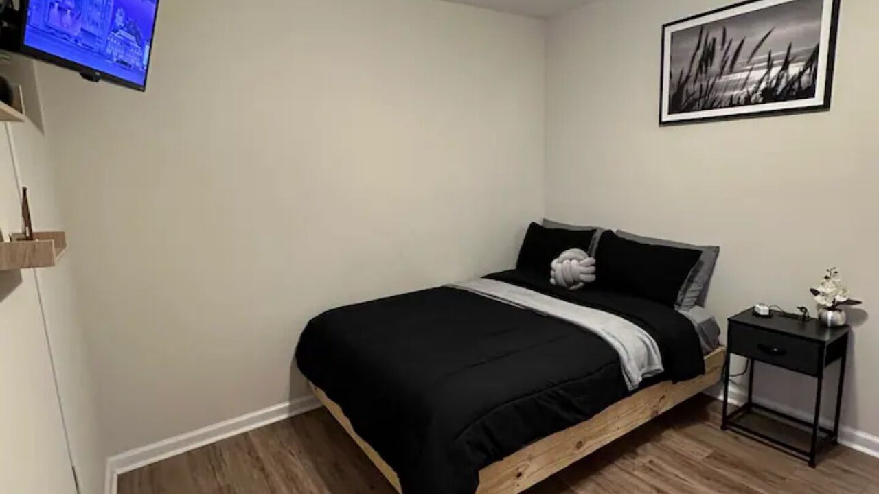 Photo of Bedroom in Tallahassee