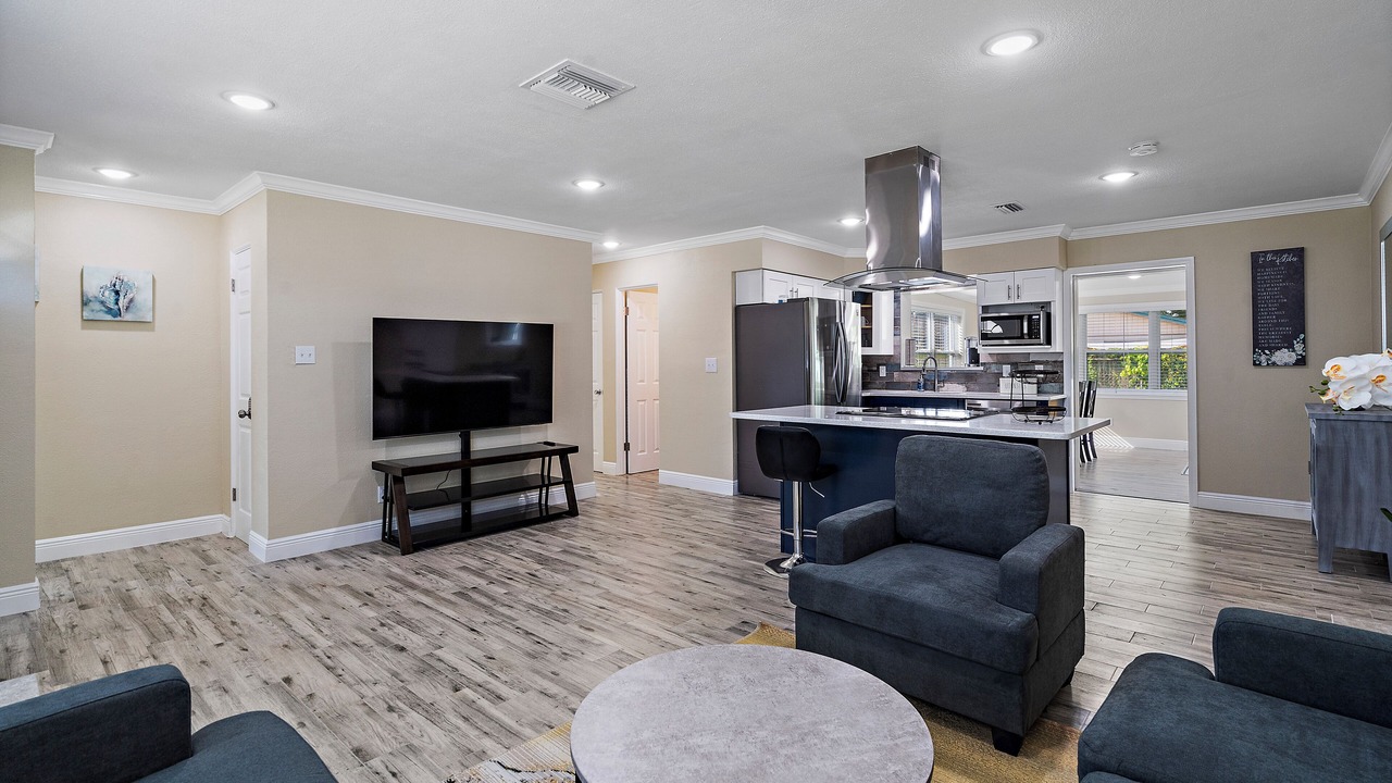 Photo of Livingroom in Pinellas Park