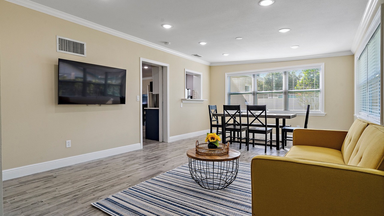 Photo of Livingroom in Pinellas Park