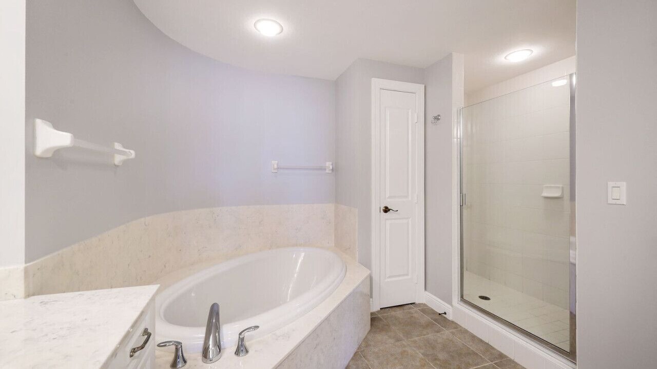 Photo of Bathroom in Cape Harbour