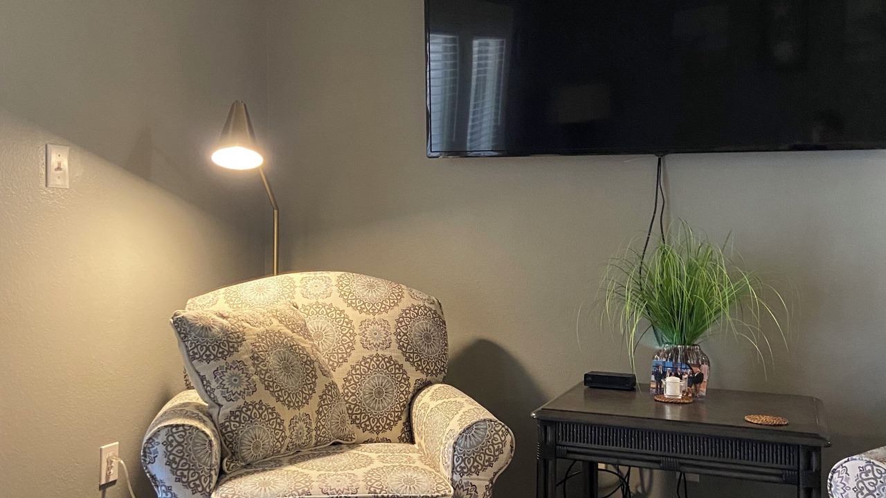 Photo of Livingroom in Foley