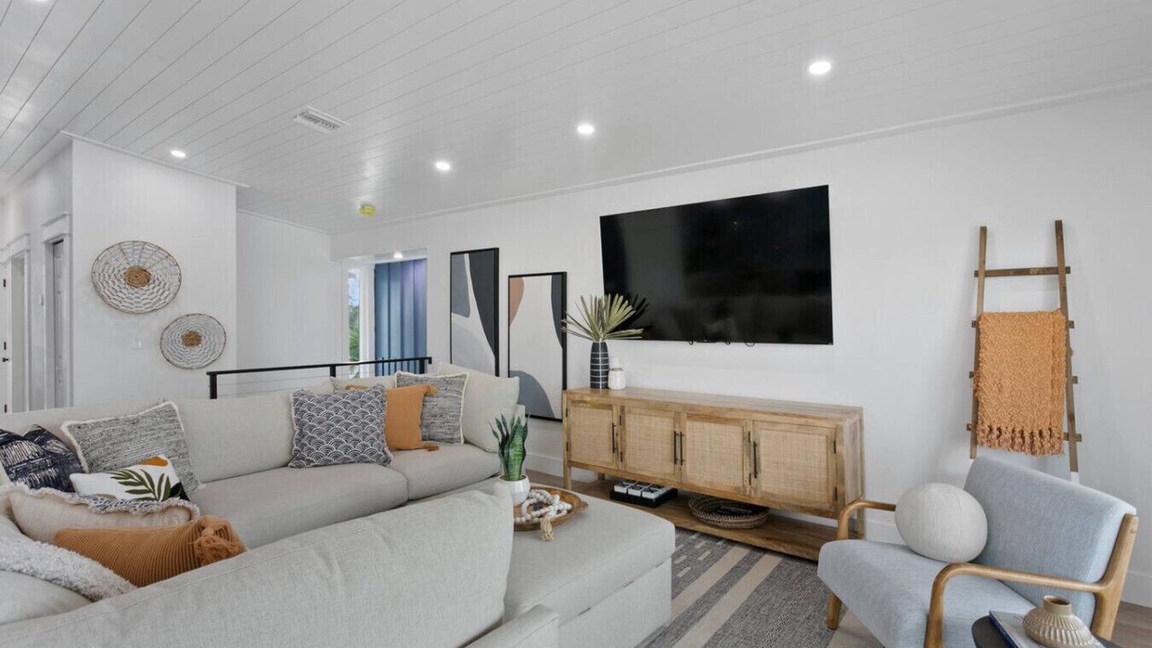 Photo of Livingroom in Bradenton Beach