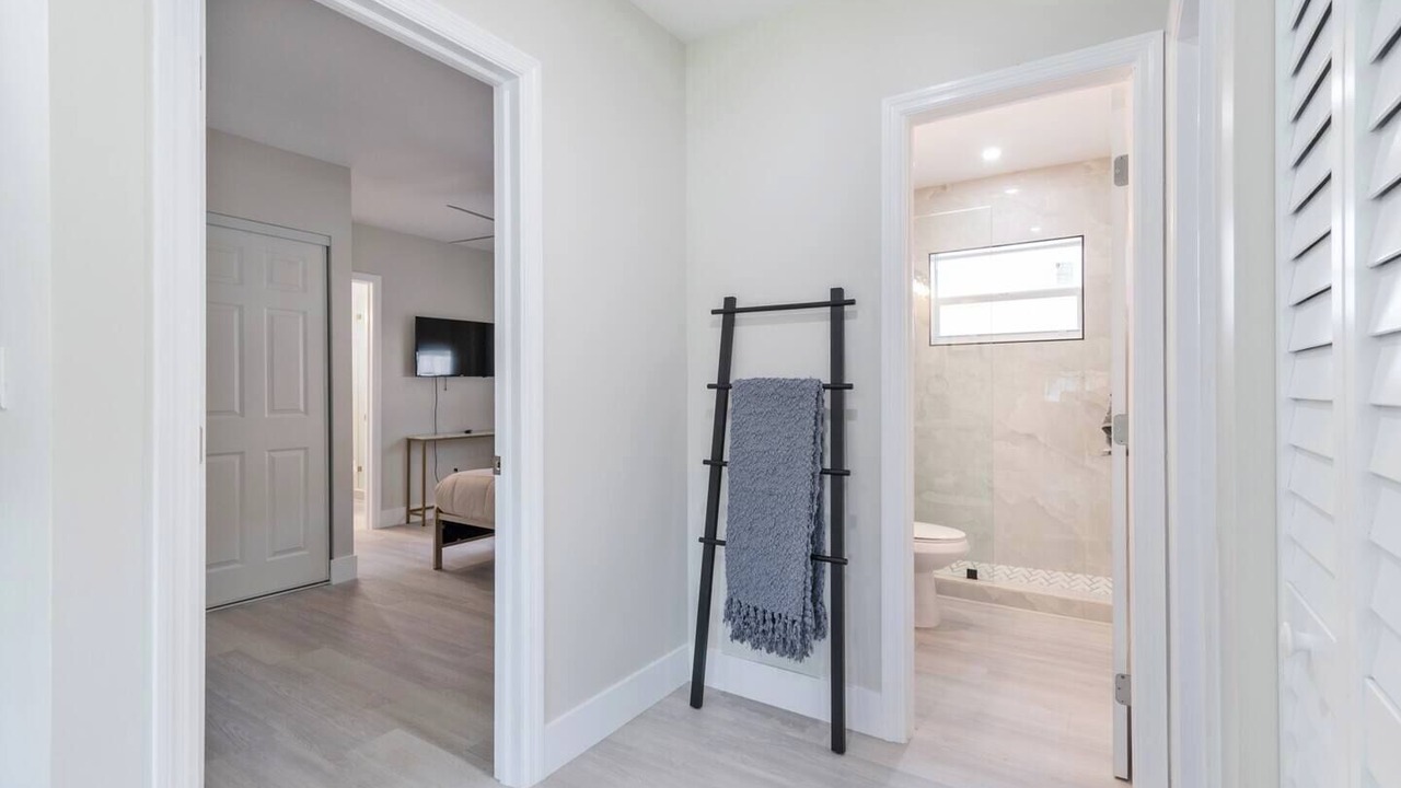 Photo of Bedroom in Lake Ridge