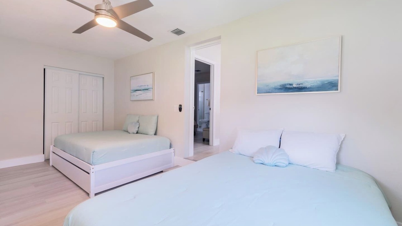 Photo of Bedroom in Lake Ridge