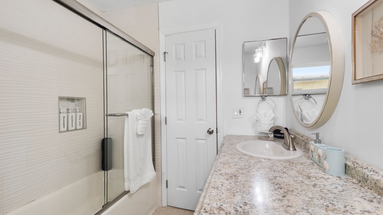 Photo of Bathroom in Hunt Club