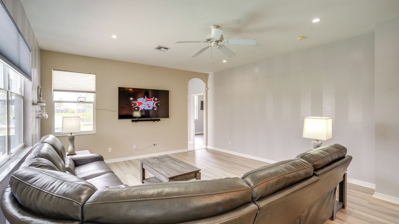 Photo of Bedroom in Beachwalk Isles