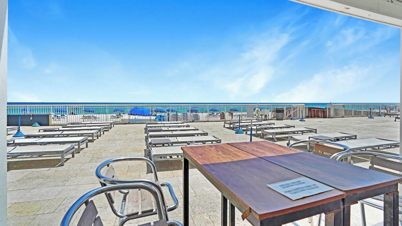 Photo of Outdoor in Sunny Isles Beach