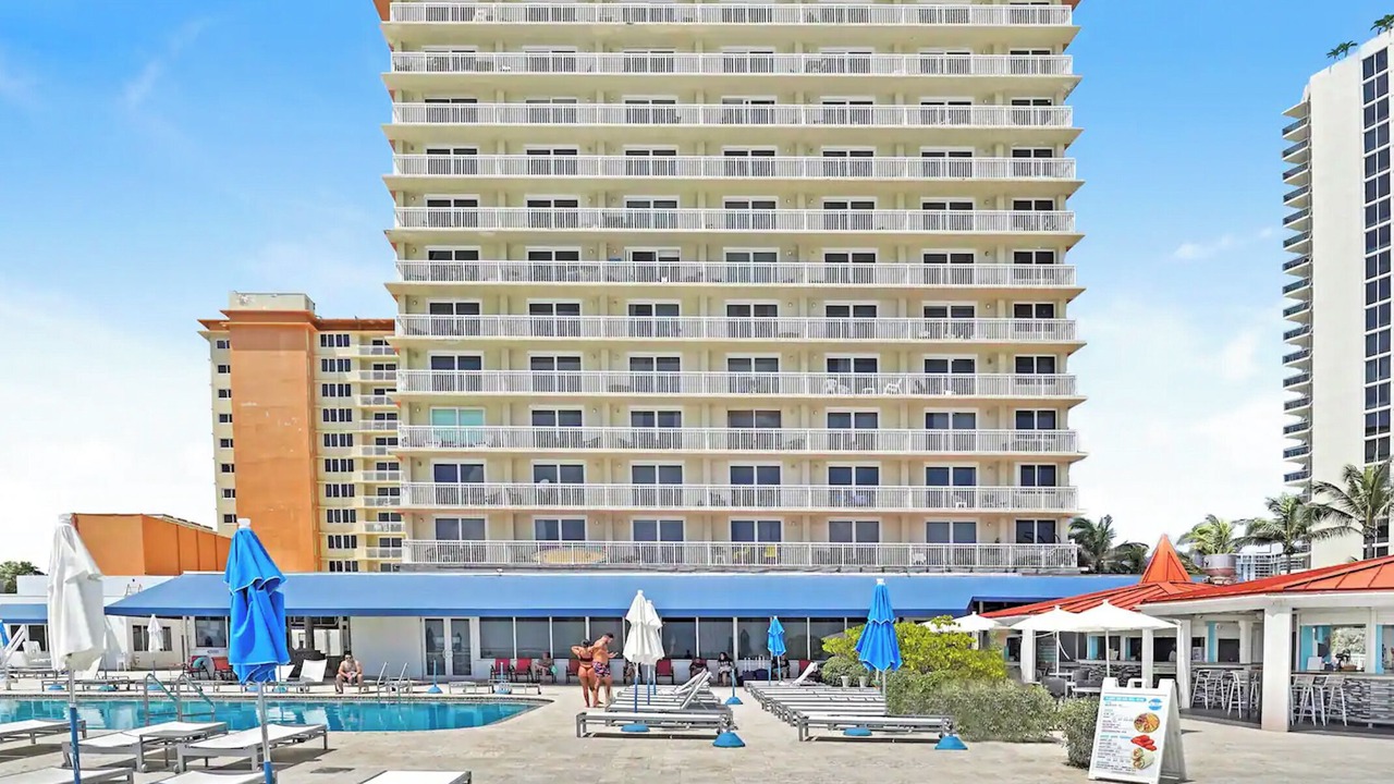 Photo of Outdoor in Sunny Isles Beach