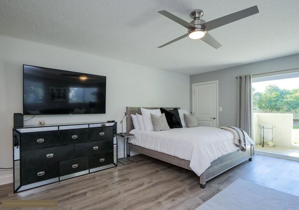 Photo of Bedroom in Sawgrass
