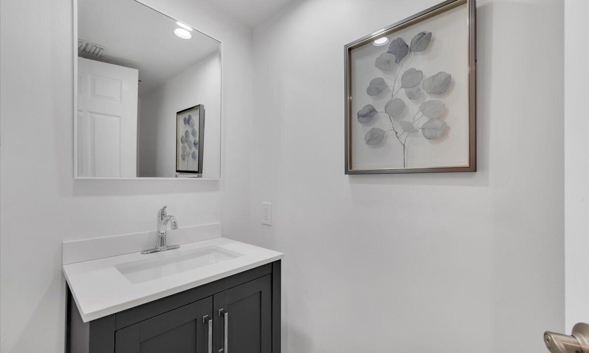 Photo of Bathroom in Sea Palms