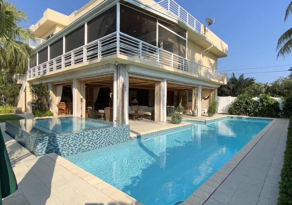Photo of Outdoor in Venetian Shores