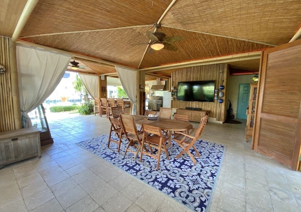 Photo of Outdoor in Venetian Shores