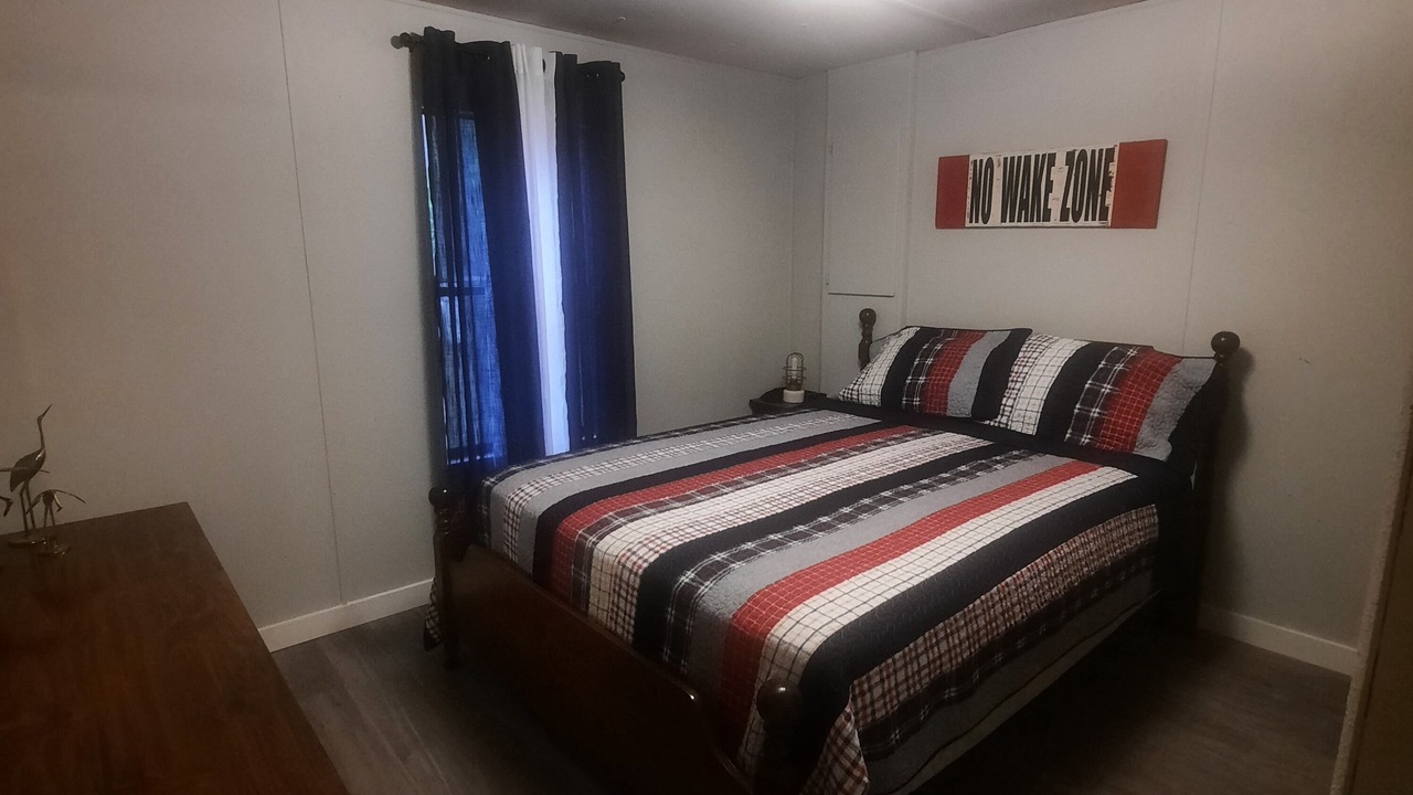 Photo of Bedroom in Magnolia Bluffs