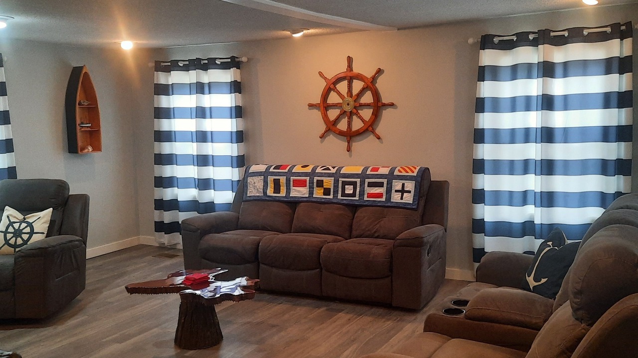 Photo of Livingroom in Magnolia Bluffs