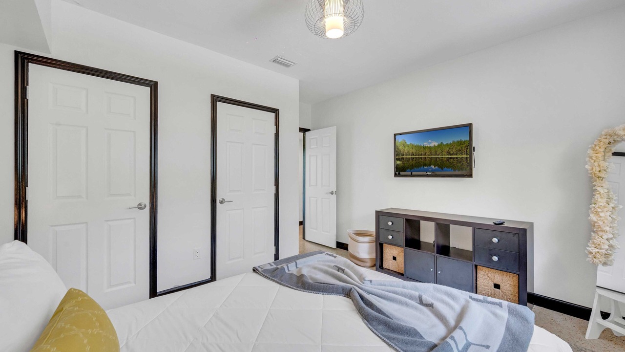 Photo of Bedroom in El Portal