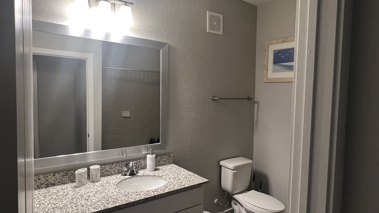 Photo of Bathroom in Doctors Inlet