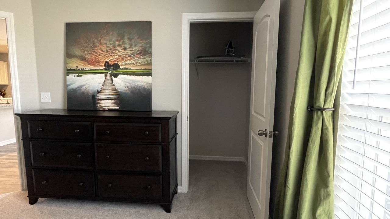 Photo of Bedroom in Welaka
