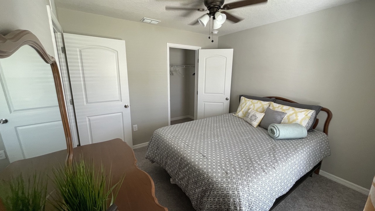 Photo of Bedroom in Welaka