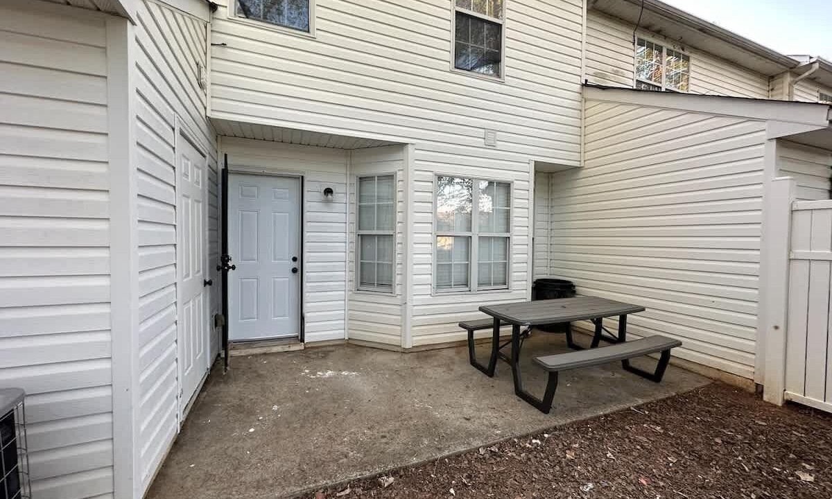 Photo of Outdoor in Belmont