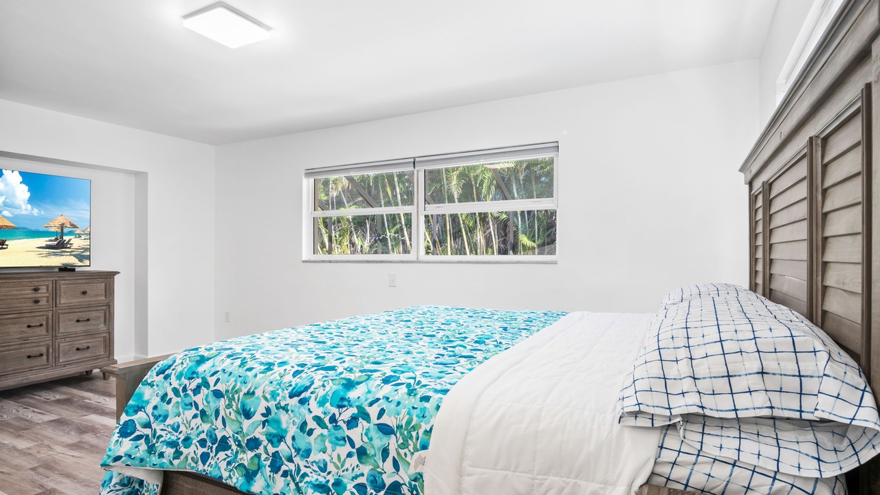 Photo of Bedroom in Palm River Estates