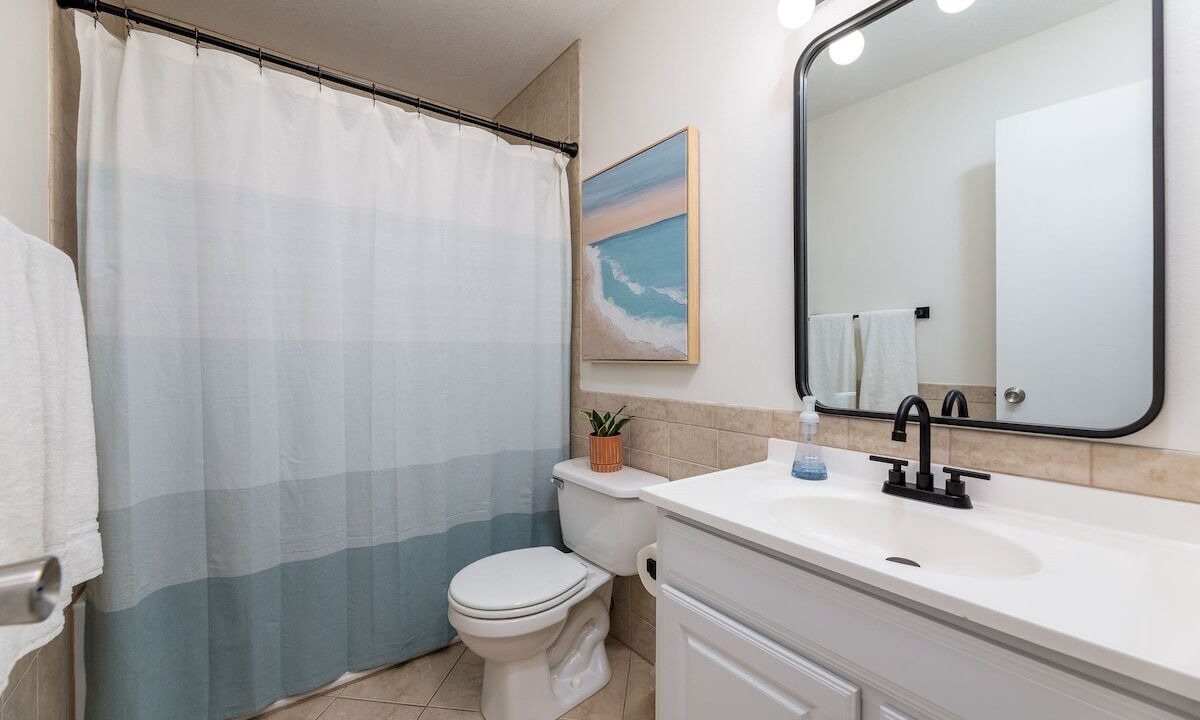 Photo of Bathroom in Interchange Square
