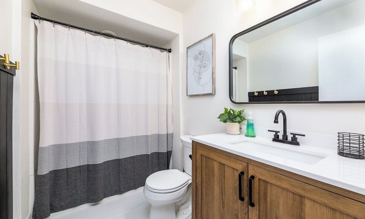 Photo of Bathroom in Interchange Square