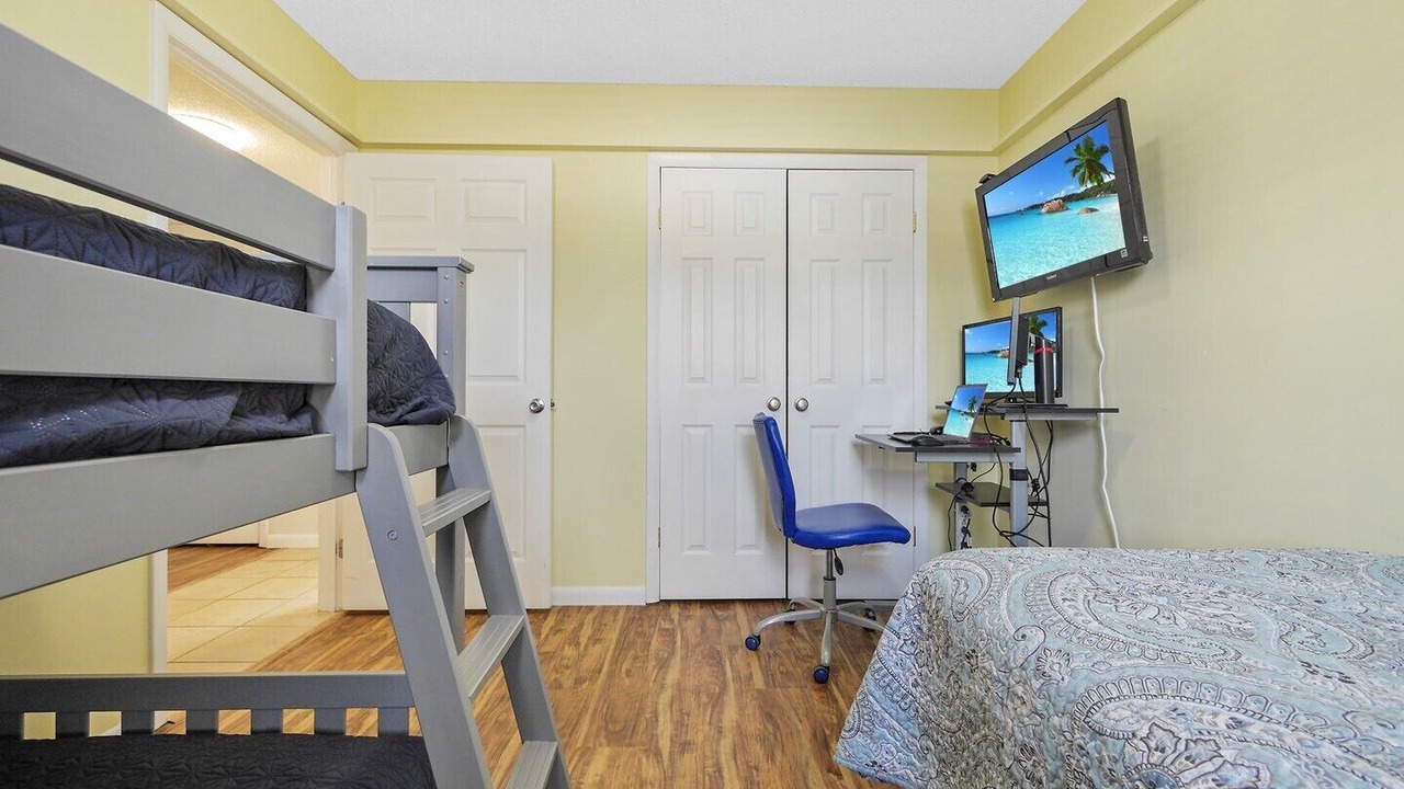 Photo of Others in Surfcrest Village