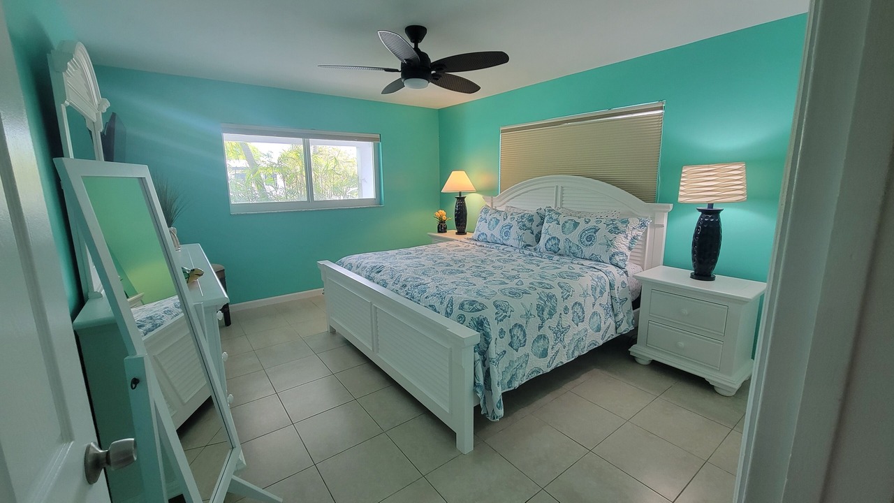 Photo of Bedroom in Midtown