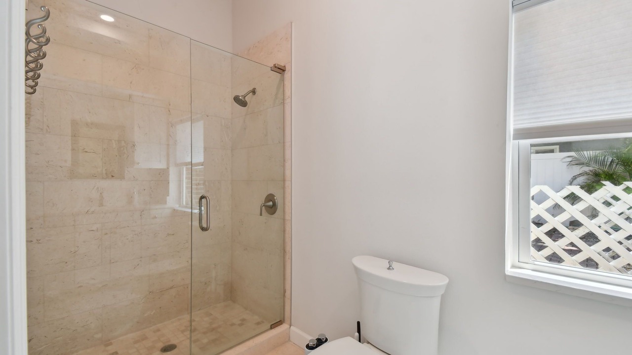Photo of Bathroom in Crescent Heights