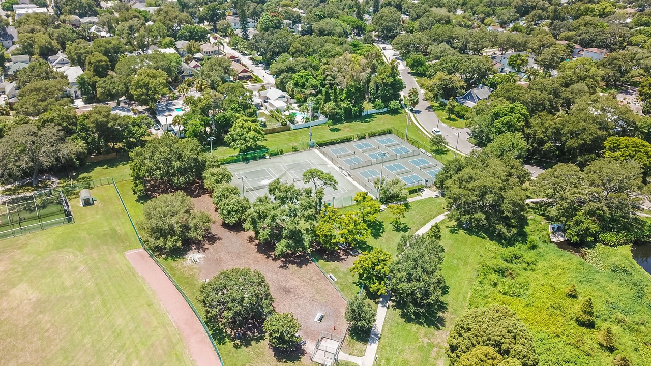 Photo of Outdoor in Crescent Heights