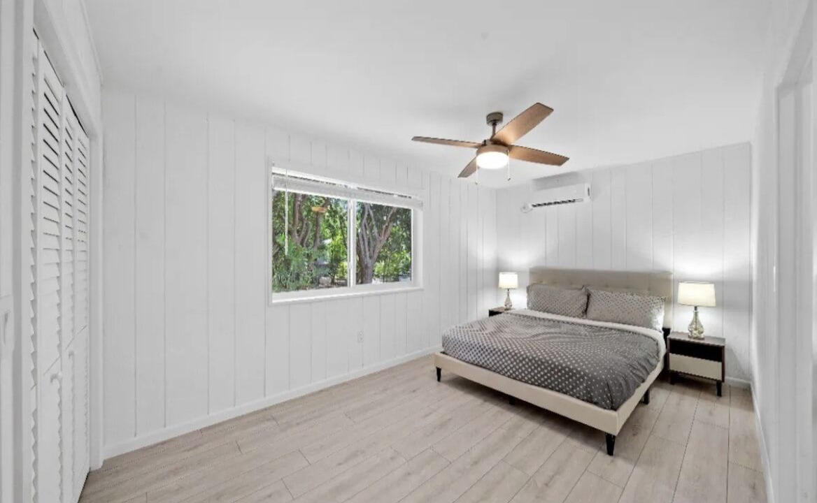 Photo of Bedroom in Tavernier