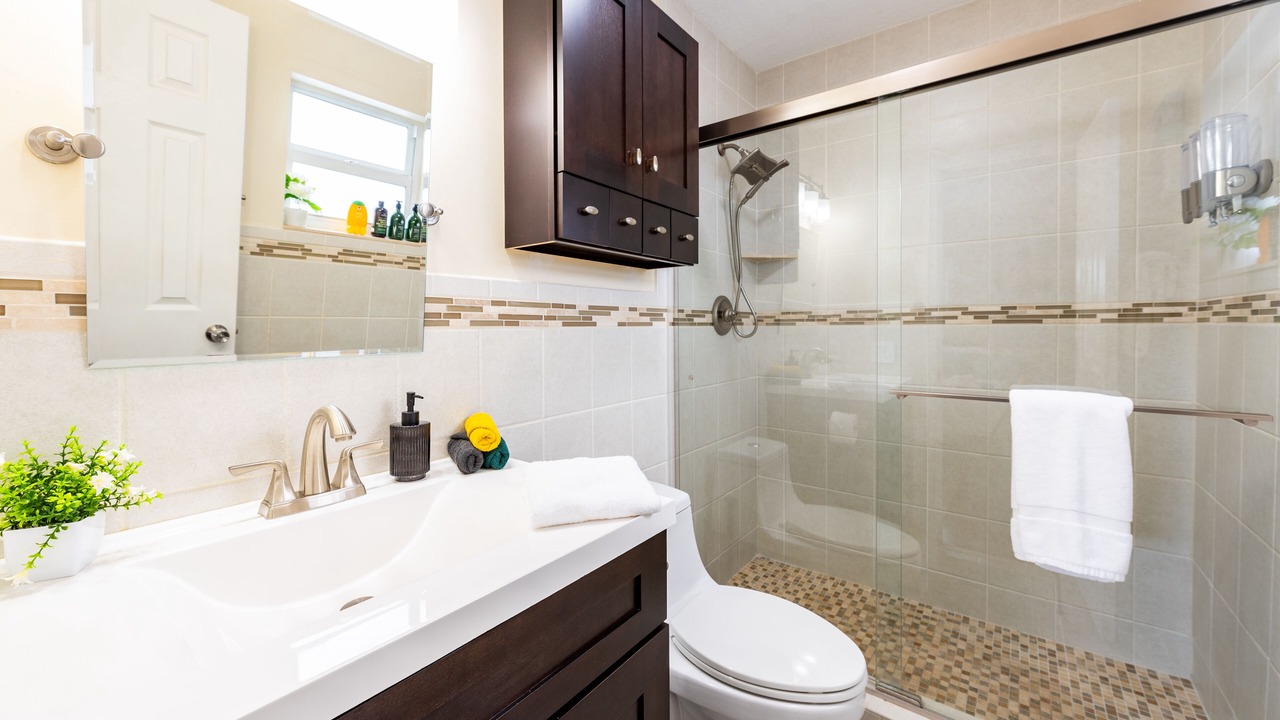 Photo of Bathroom in Survey Creek