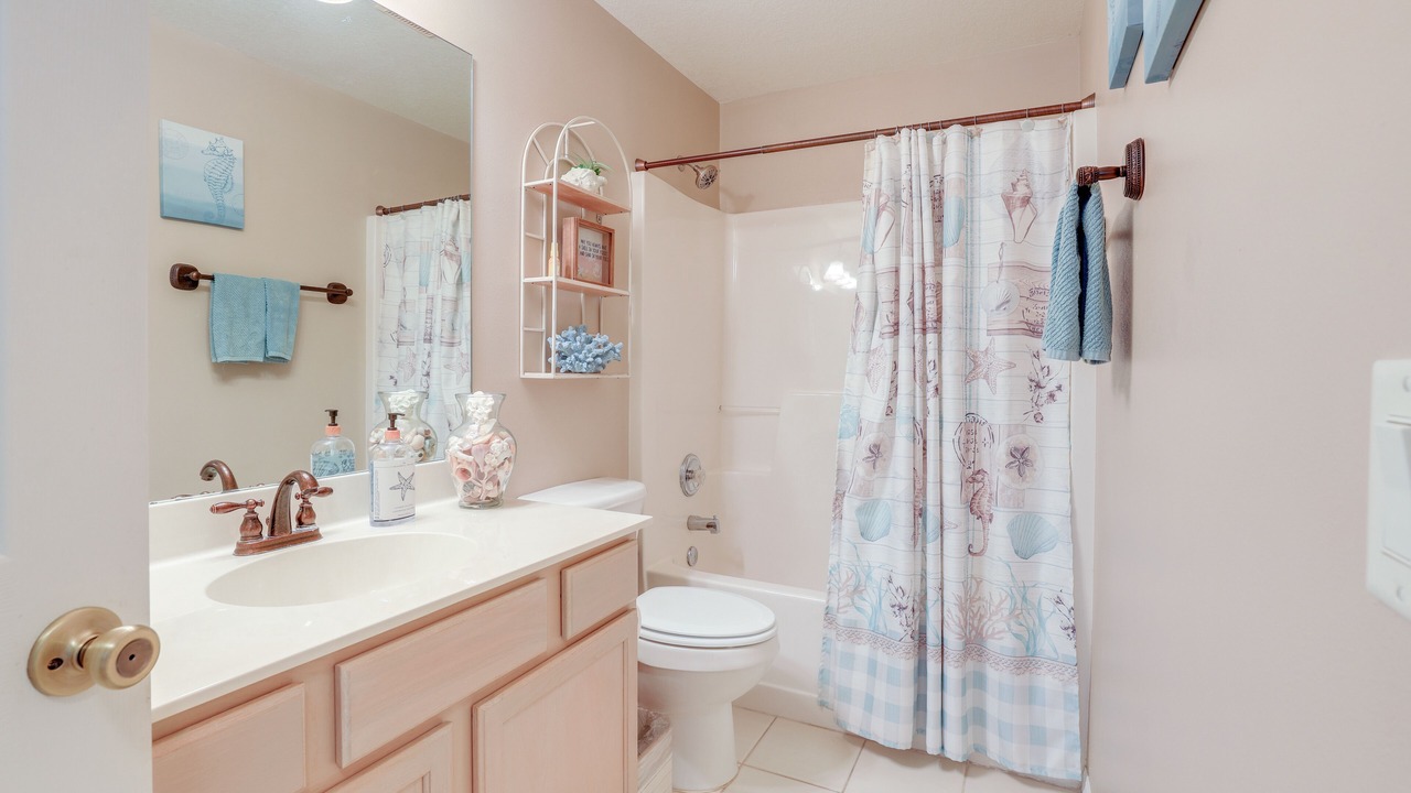 Photo of Bathroom in Jensen Beach