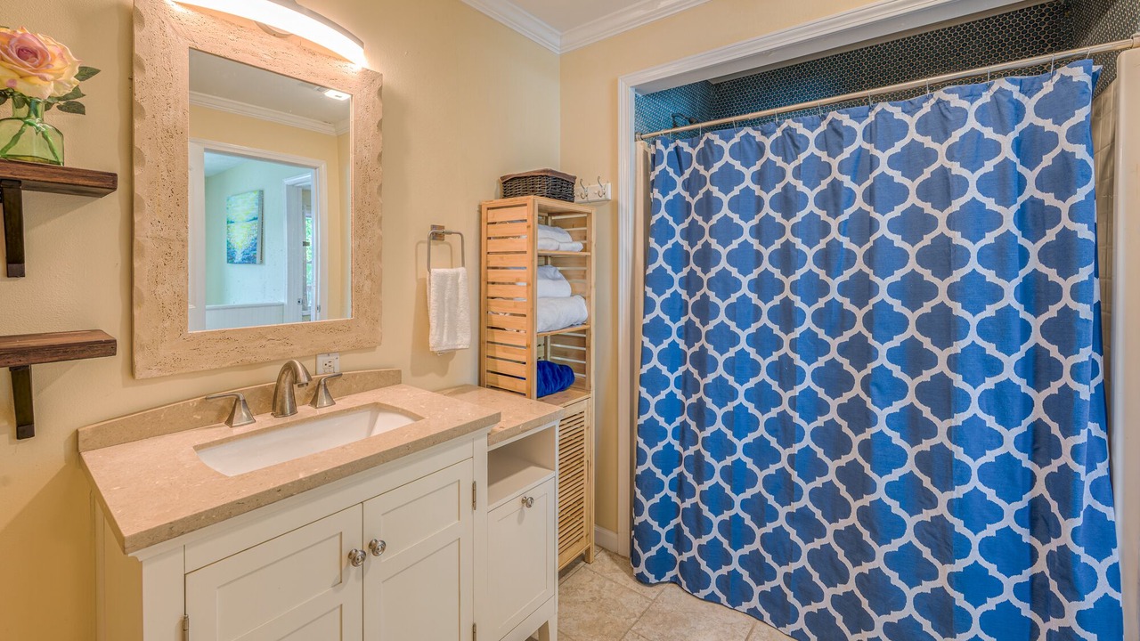 Photo of Bathroom in Lynn Garden