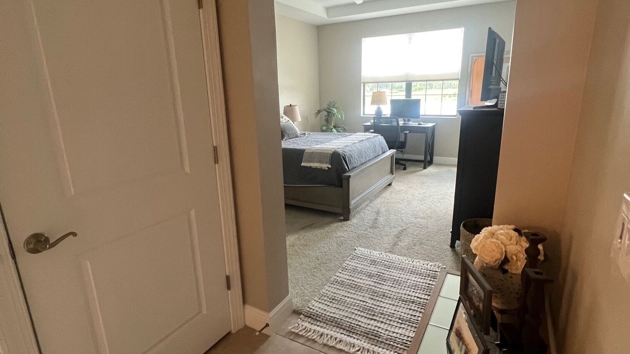 Photo of Bedroom in Pelican Preserve