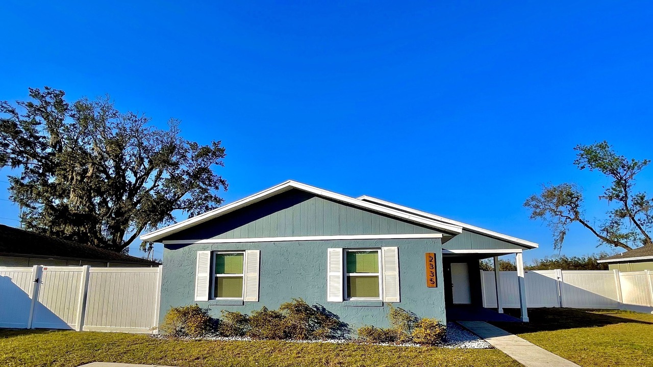 Photo of Outdoor in Lakeland