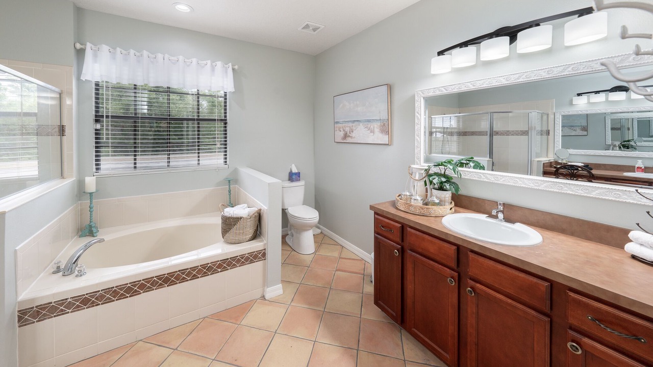 Photo of Bathroom in Wedgefield