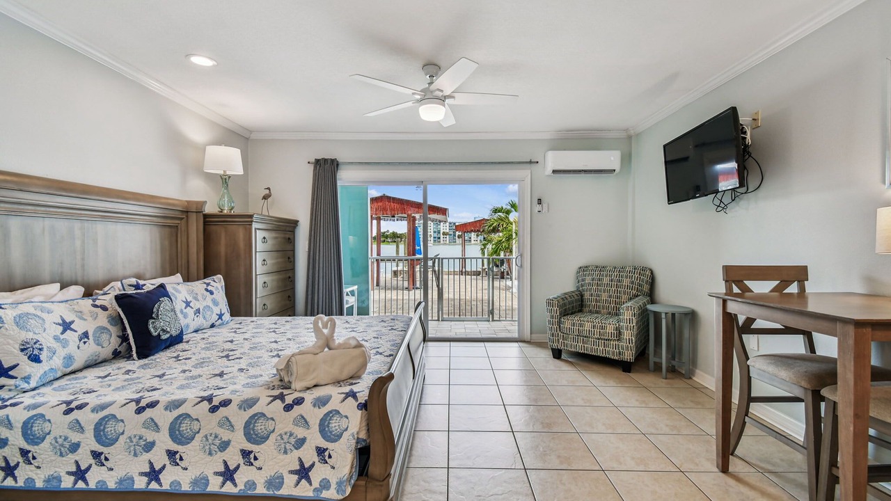 Photo of Bedroom in Bay Esplanade